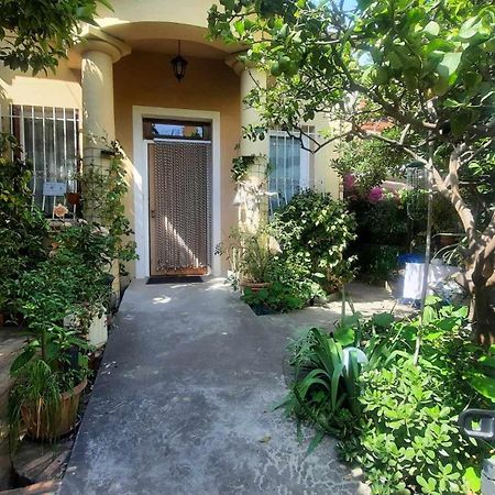 Les Violettes Apartment Menton Exterior foto